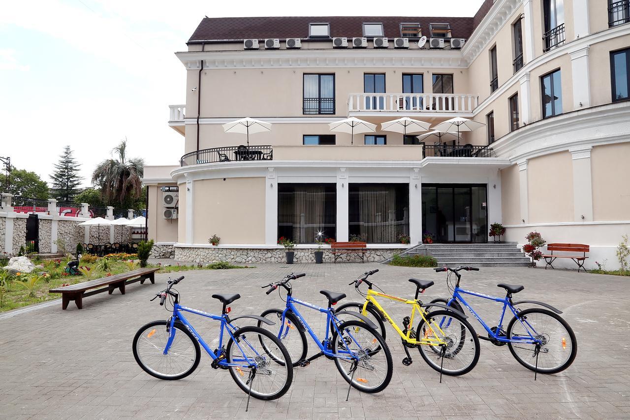 Spa Hotel Karakas Sukhumi Exterior photo
