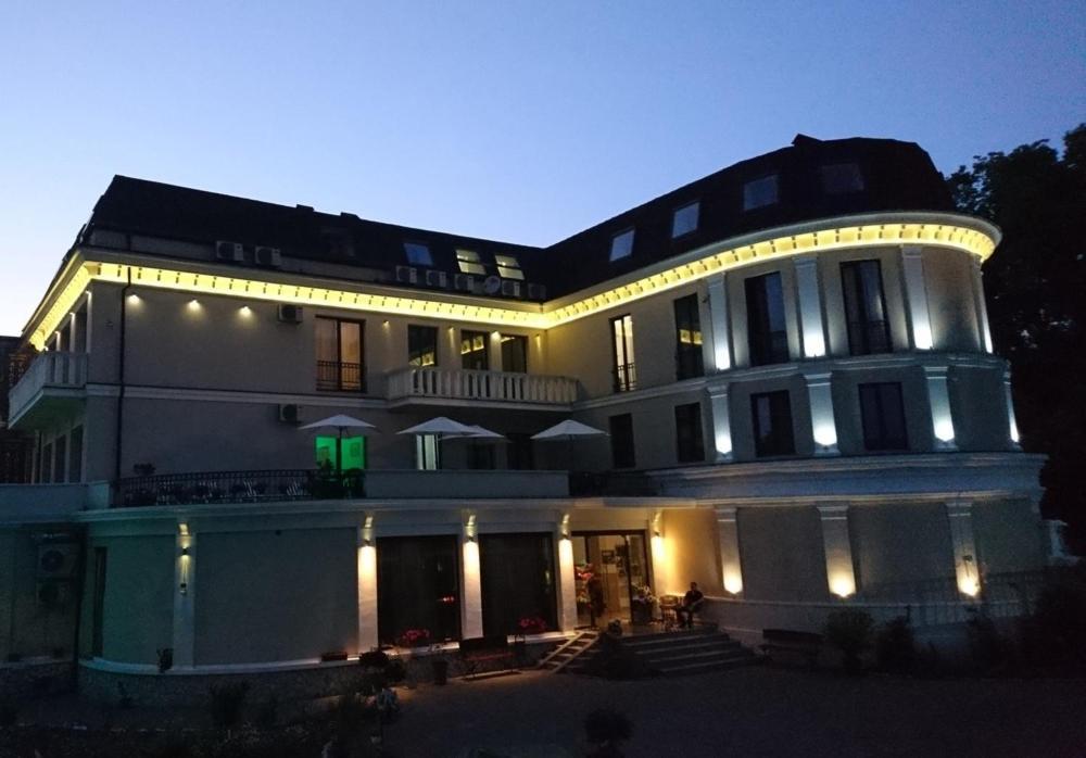 Spa Hotel Karakas Sukhumi Exterior photo